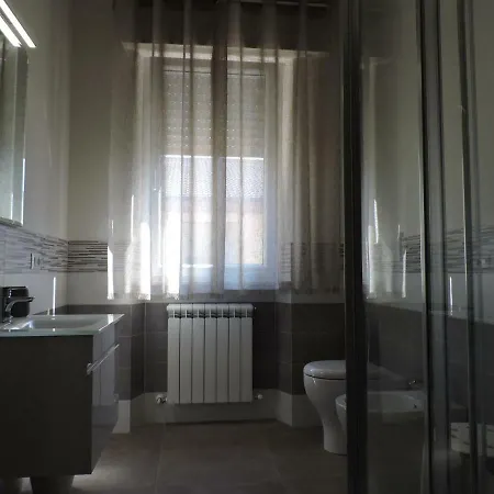 La Casa Di Diana Bed & Breakfast 2*